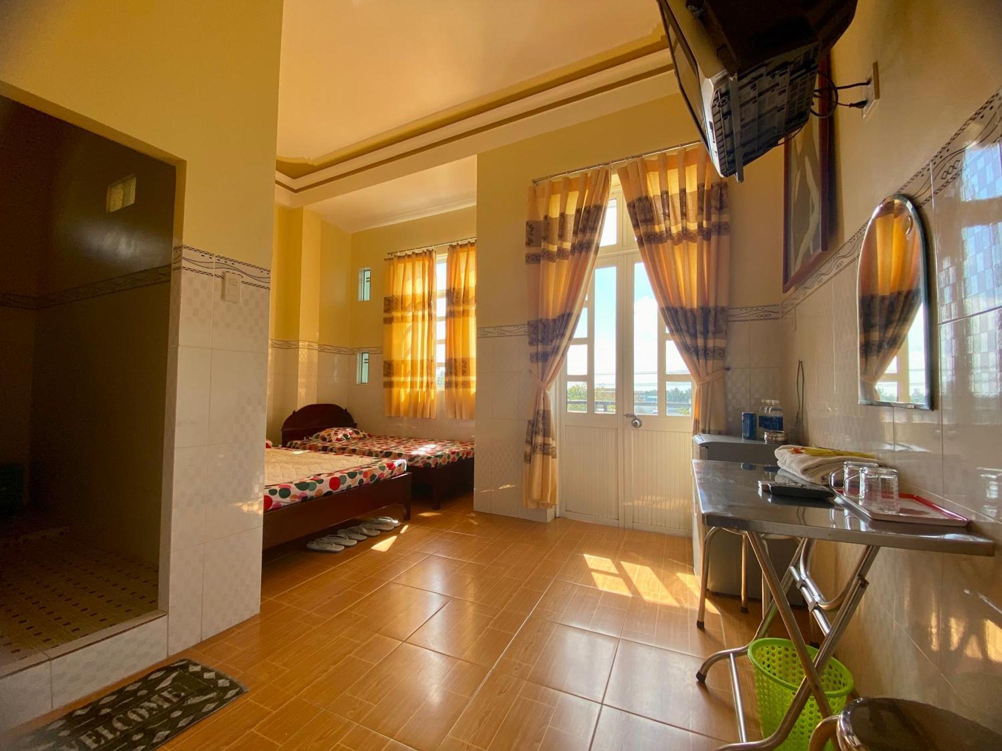Khach San Ngoc Cuong Hotel Bac Lieu Eksteriør billede