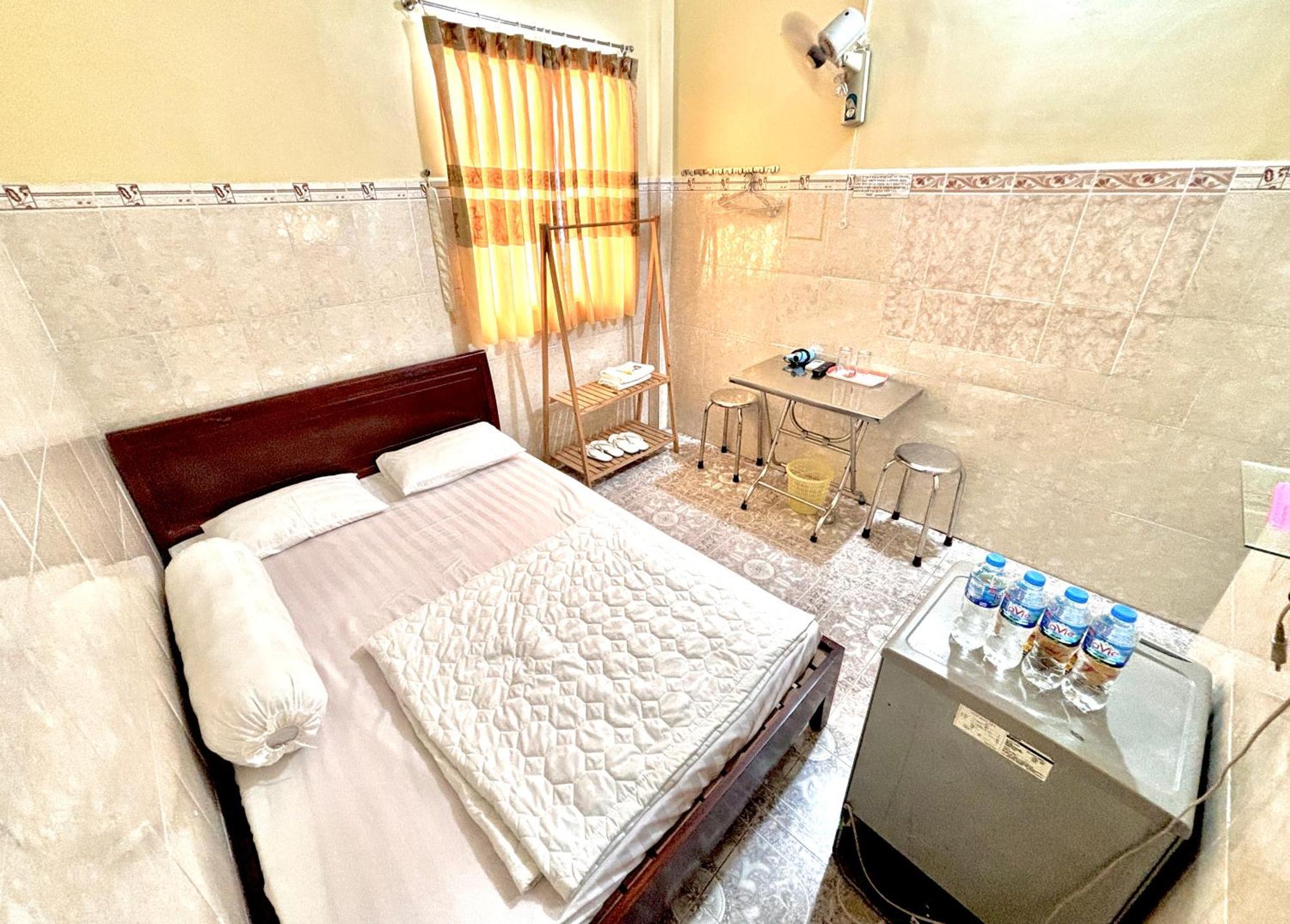 Khach San Ngoc Cuong Hotel Bac Lieu Eksteriør billede